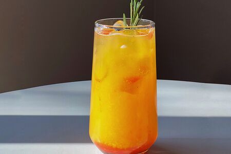 Лимонад Манго-клубника