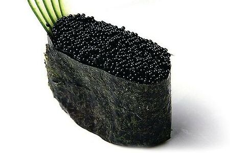 Суши икра тобико черная