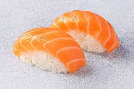 Суши Лосось