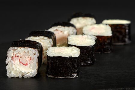 Ролл маки Сливочный краб