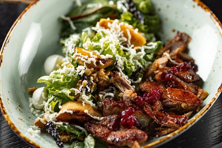 Салат с уткой