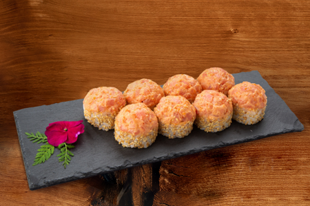 Острый ролл с тунцом lux