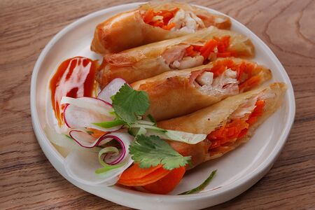 Немы с курицей и беконом