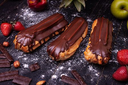 Эклер Шоколад