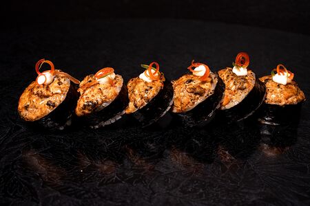 Опаленный с мидией