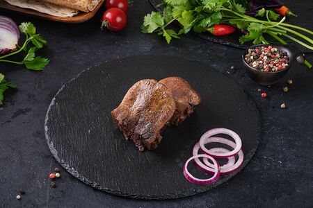 Шашлык из говяжьего языка