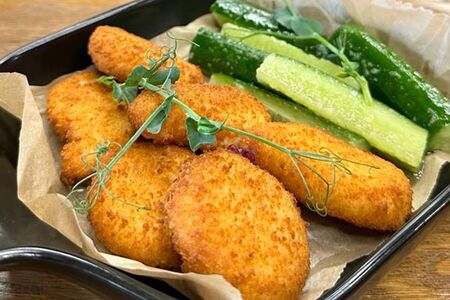 Наггетсы из курочки с битым свежим огурчиком