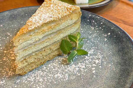 Торт Медовик