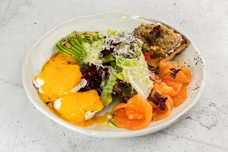 Бруклинский завтрак с семгой