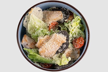Салат Цезарь с курой