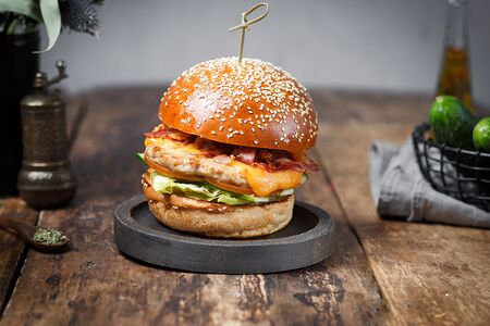 Сет с чикенбургером