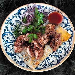 Шашлык из cвинoй шеи