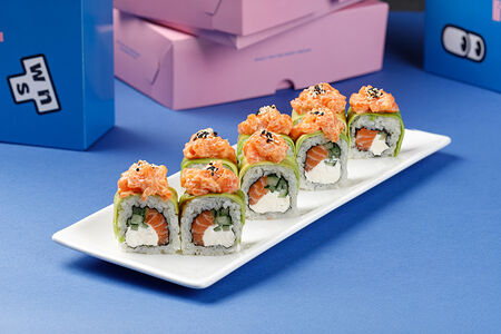 Спайси лосось с авокадо