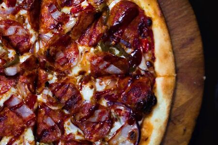 Пицца Острая мясная