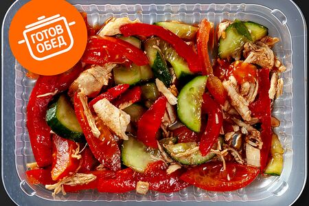 Салат овощной тайский