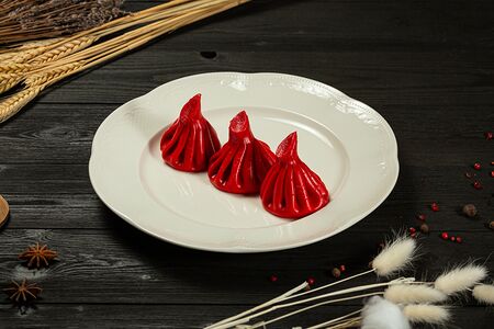 Хинкали с мясом краба и креветками