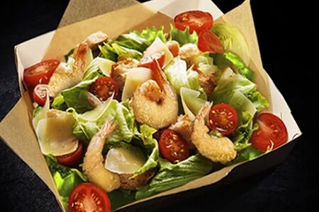 Салат Цезарь с креветками