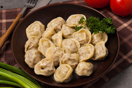 Пельмени домашние ручной лепки 