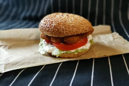 Бургер рыбный