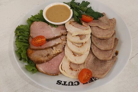 Мясное ассорти