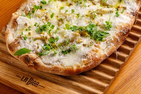 С артишоком и трюфельным пате