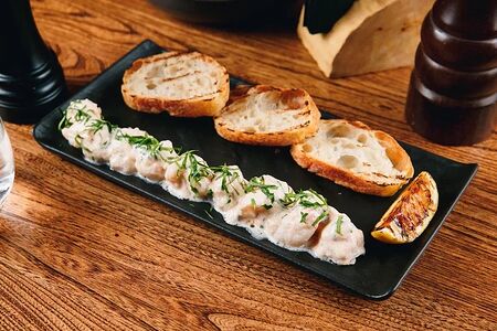 Жареные креветки в сливочном соусе