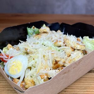 Цезарь с курицей