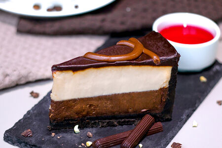 Чизкейк Три шоколада