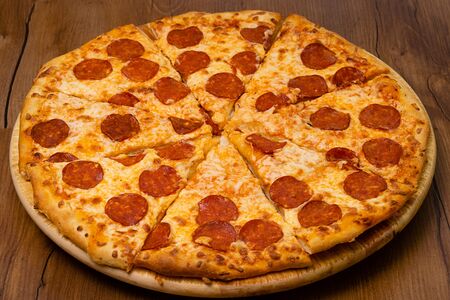 Пицца Пепперони