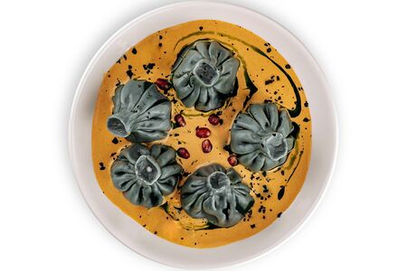 Хинкали с семгой в соусе том ям