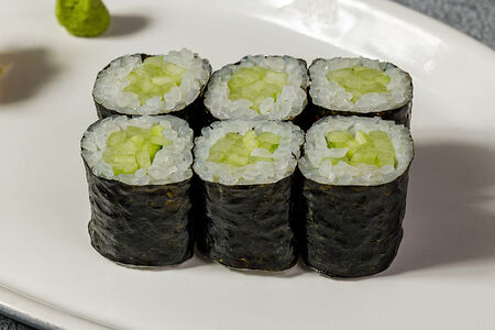 Маки Огурец