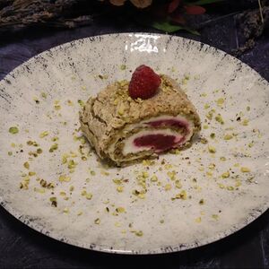 Фисташковый рулет