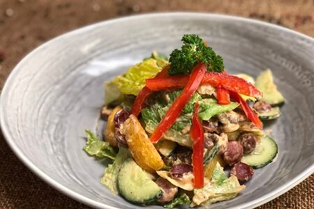 Острый с телятиной и колбасками