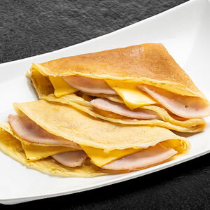 Блины с ветчиной и сыром