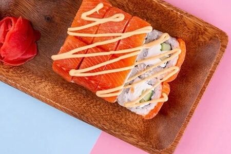 Ролл Филадельфия спайси