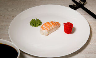 Суши с креветкой