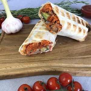 Шаурма со свининой на углях