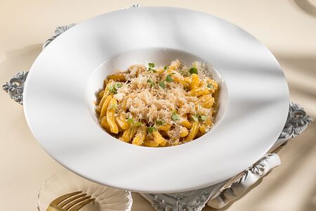 Казаречче с крабом и биском