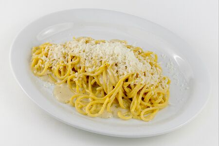 Спагетти каччо э пепе