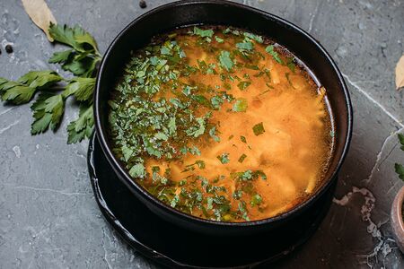 Суп куриный с домашней лапшой