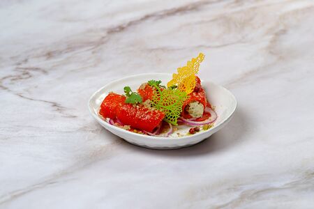 Рулетики из печеного перца