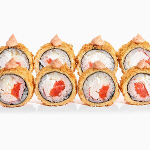 Темпура с лососем и крабом