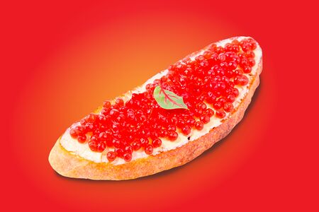 Тост с веган красной икрой и маслом на тартине