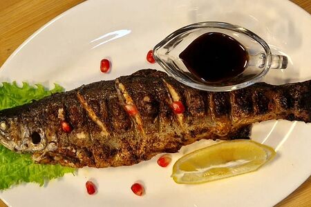 Форель на мангале