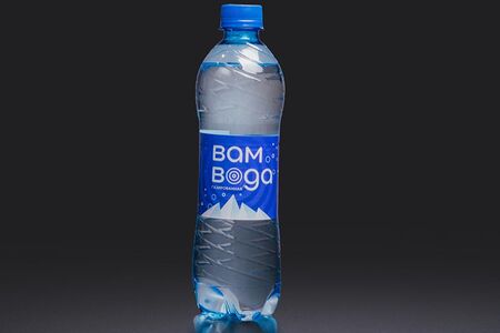 Вам вода с газом