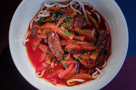 Домашняя паста с рëбрышками асадо