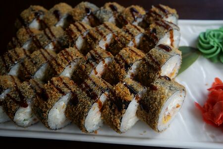 Сет горячих роллов