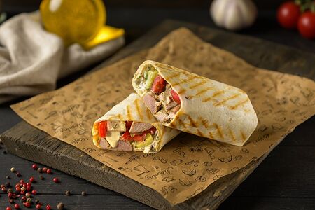 Шаурма Стандарт с сочным шашлыком из свинины 