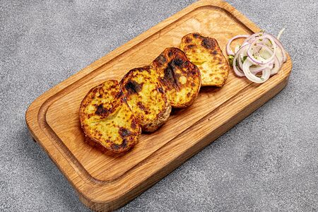 Картофель на мангале