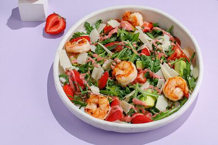 Салат Рукола с креветками